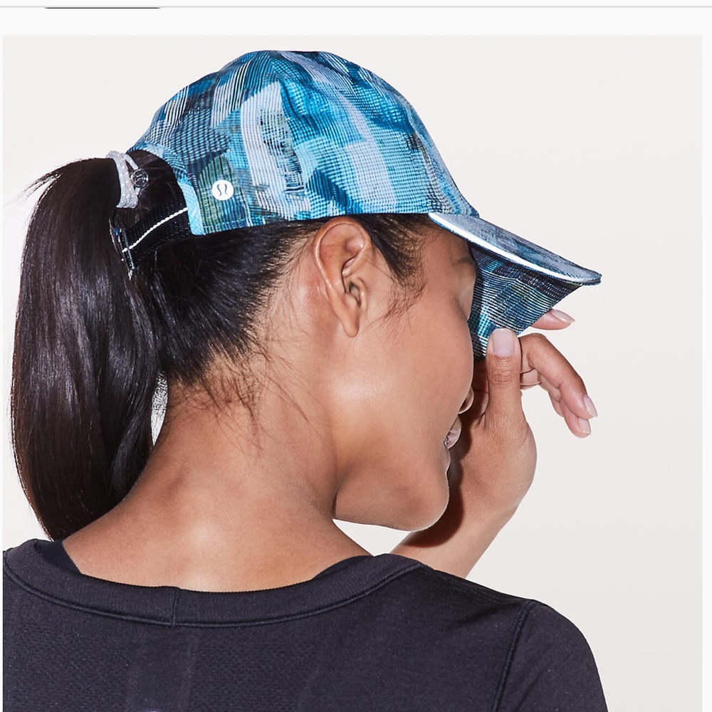 Last one! 🎉Host Pick🎉NWT Lululemon baller hat - Picture 3 of 5